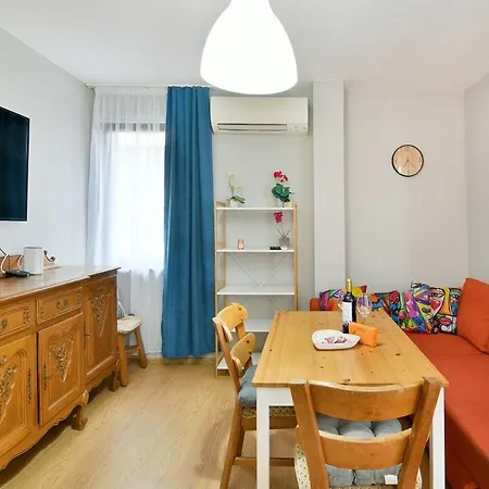 Cozy Charm Apartment Varna